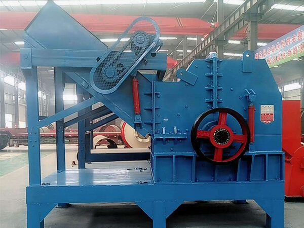 Metal scrap crusher